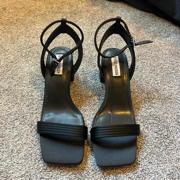 Steve Madden Black Strappy Heels - Picture 1 of 4